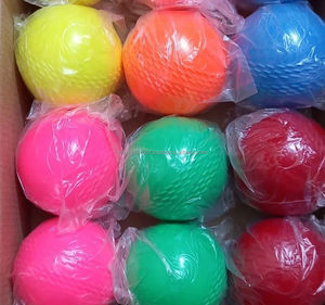 Venta al por mayor logotipo personalizado impreso viento Cricket Ball directo de fabricación de fábrica - Product Image 3