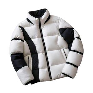 Le Pakistan a fait des vestes bouffantes pour hommes de qualité supérieure à la main respirant Design élégant de haute qualité vêtements d'hiver longs avec décoration en fourrure - Product Image 4