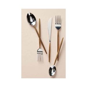 Juego de cubiertos de vajilla chapada en cobre con mango martillado más vendidos, tenedores, cucharas, cuchillos, juegos de cubiertos de acero inoxidable para hoteles - Product Image 2