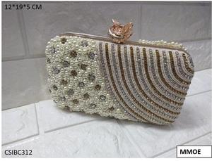Sac à main en treillis de diamants avec chaîne, élégant pour les soirées et les fêtes, CSIBC361 - Product Image 2