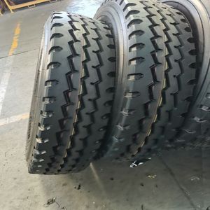 Nous vendons des pneus d'occasion du Japon pour voitures/véhicules et camions 7.50 16 Pneus d'occasion en gros Meilleure qualité - Product Image 5