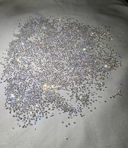 Diamante Redondo en Forma de Estrella, Tamaño 1.20MM-1.80MM, Color D y E, Pureza y Claridad VVS-VS, para Fabricación de Joyería, Corte Excelente - Product Image 1
