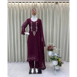 Hermoso Conjunto de Top y Falda de Chifón con Dupatta para Fiestas - Product Image 2