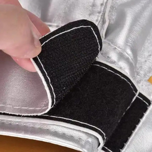 Guantes de Boxeo de Cuero Brillante de Primera Calidad, Almohadillas de Boxeo de Cuero Genuino, Guantes de Entrenamiento de Muay Thai y Kickboxing - Product Image 5