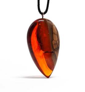 Collier pendentif pendule de radiesthésie en bois naturel et résine, collier charme pendule de sorcellerie en bois et résine - Product Image 2