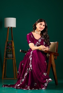 Vexotrend Indian Designer Women's <b>Velvet</b> Satin <b>Saree</b> Beautiful Patola Design Traditional Style Wedding Diwali Party Wear Wrinkle - Product Image 6