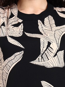 Conjunto de Kurta y Pantalón con Estampado Floral Negro, Cómodo para Uso Diario o en Casa, Disponible en Grandes Cantidades - Product Image 3