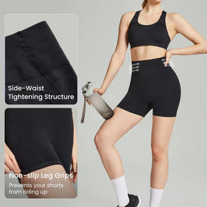 Shorts de yoga taille haute pour femmes, en nylon extensible personnalisé, pour la performance sportive et les programmes de branding - Product Image 5