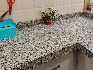 Losas Pulidas de Granito Blanco Indio, Piedra Natural Resistente para Plataformas de Cocina, Pisos, Revestimientos de Paredes, Baños, Interiores y Exteriores - Product Image 3