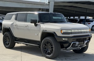 รถ SUV GMC HUMMER EV รุ่นพรีเมียม ขับเคลื่อนสี่ล้อ 2x  ใหม่เอี่ยม - Product Image 6