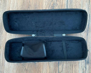 Estuche de viaje de cuero resistente al calor de cuero tallado a mano cabello genuino occidental en cuero de vaca organizador perfecto para herramientas para el cabello - Product Image 6