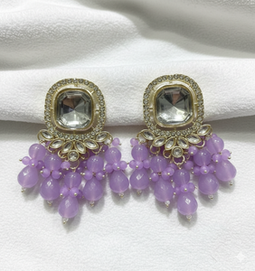 ต่างหูแบบชุดประดับเพชรซิร์คอนสไตล์อินเดียขายส่ง ชุบทอง สีตามสั่ง สำหรับงานปาร์ตี้ งานแต่งงาน และงานเฉลิมฉลองสำหรับผู้หญิง - Product Image 1