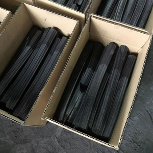 Carbón Vegetal de Aserrín de Madera Natural de Vietnam para Barbacoa, Sin Humo, Alto Contenido de Carbono, Bajo en Cenizas, Larga Duración (6 Horas), para Exportación - Product Image 1