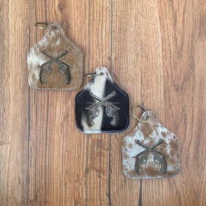 Venta al por mayor nuevo estilo de cuero de vaca grabado láser llavero de lujo de cuero genuino llavero Unisex accesorios llaveros - Product Image 2