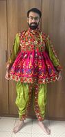 Ensemble Dhoti Kediyu en Rayonne Lourde pour Hommes avec Broderie Miroir Bicolore – Tenue Traditionnelle Navratri Garba