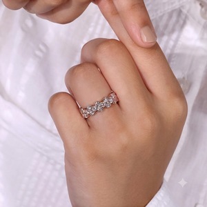 Anillo de Diamantes de Eternidad Completa, 950 Platino, 3.27CT, Color E, Claridad VVS2, Diamantes Cultivados en Laboratorio, Banda Ancha y Plana, Listo para Enviar - Product Image 1