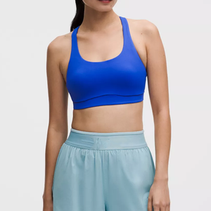 Soutien-gorge de sport blanc pour femme à maintien élevé, respirant, idéal pour le yoga et l'entraînement - Product Image 2