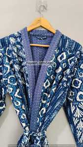 Kimono geométrico estampado en rojo y azul para mujer, manga tres cuartos, largo completo, cuello en V, ropa informal, 100% algodón tejido, ropa de dormir - Product Image 3