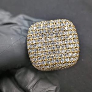 Anillo de Plata de Ley con Moissanita y Diamantes, Diseño Cuadrado Iced Out, Estilo Hip Hop Bling, Joyería de Declaración para Hombre - Product Image 1