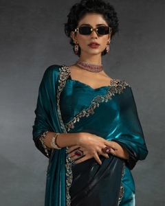 Sari de Fiesta Estilo Bollywood de Seda Satén Reversible Adornado y Sin Arrugas - Product Image 1