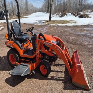 Mini Tractor Kubota BX2680 4X4 Diésel de Calidad Premium, Caja de Cambios con Bomba Avanzada, Equipo Agrícola de Alta Resistencia, Servicio de Entrega Rápida - Product Image 2