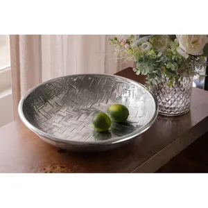 Cuenco de Metal Hecho a Mano, Diseño Redondo Minimalista con Patrón Grabado, para Centro de Mesa - Product Image 5