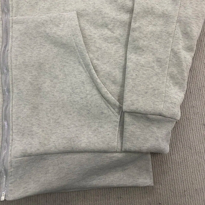 Sweat-shirt à capuche gris surdimensionné pour homme, style décontracté, doublure en polaire à carreaux - Product Image 2