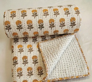Handmade Reversible 100% Cotton Kantha <b>Quilt</b> Eco-Friendly Traditional Floral Design Skin-Friendly Washable Bedspread <b>Throw</b> for - Product Image 1