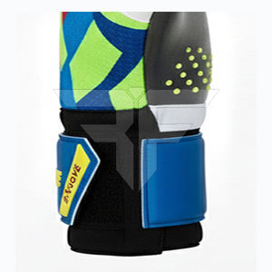 Guantes de portero de fútbol profesionales de nuevo diseño con protección para los dedos para adultos - Product Image 3