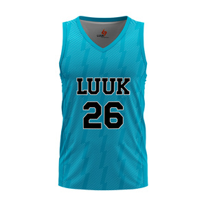 Uniforme de Baloncesto Personalizado Clásico de Talla Grande, Tejido de Malla Transpirable de Poliéster, Logotipo y Nombre Impresos Digitalmente, Reversible - Product Image 2