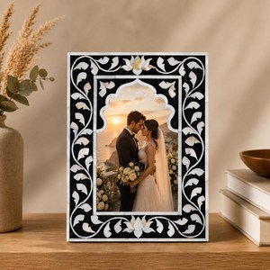 Handcrafted Bone Wood Inlay <b>Picture</b> <b>Frame</b>: Handcrafted Camel Bone For Display - Product Image 1
