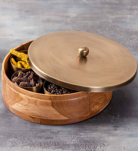 Boîte à épices en bois de manguier avec couvercle en laiton, artisanale, Masala Dabba, organisateur de rangement pour épices de cuisine, récipient traditionnel pour assaisonnements - Product Image 1