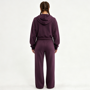 Conjunto Deportivo para Mujer, Personalizado con Bordado, Felpa, Fabricante de Ropa al por Mayor con Marca Privada - Product Image 2
