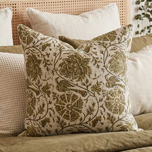 Housse de coussin décorative traditionnelle indienne à motifs floraux marron, style farmhouse pour salon - Product Image 5