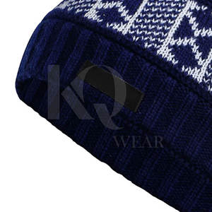 Bonnet Essentiel pour le Style de Vie Quotidien – Chaud, Léger, en Coton/Laine, Tricoté à la Main, Unisexe, Ajustable, Confortable pour un Look Décontracté - Product Image 5