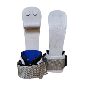 Accesorio Deportivo Premium: Agarres de Gimnasia con Cierre de Muñeca Seguro para un Mejor Control - Product Image 1