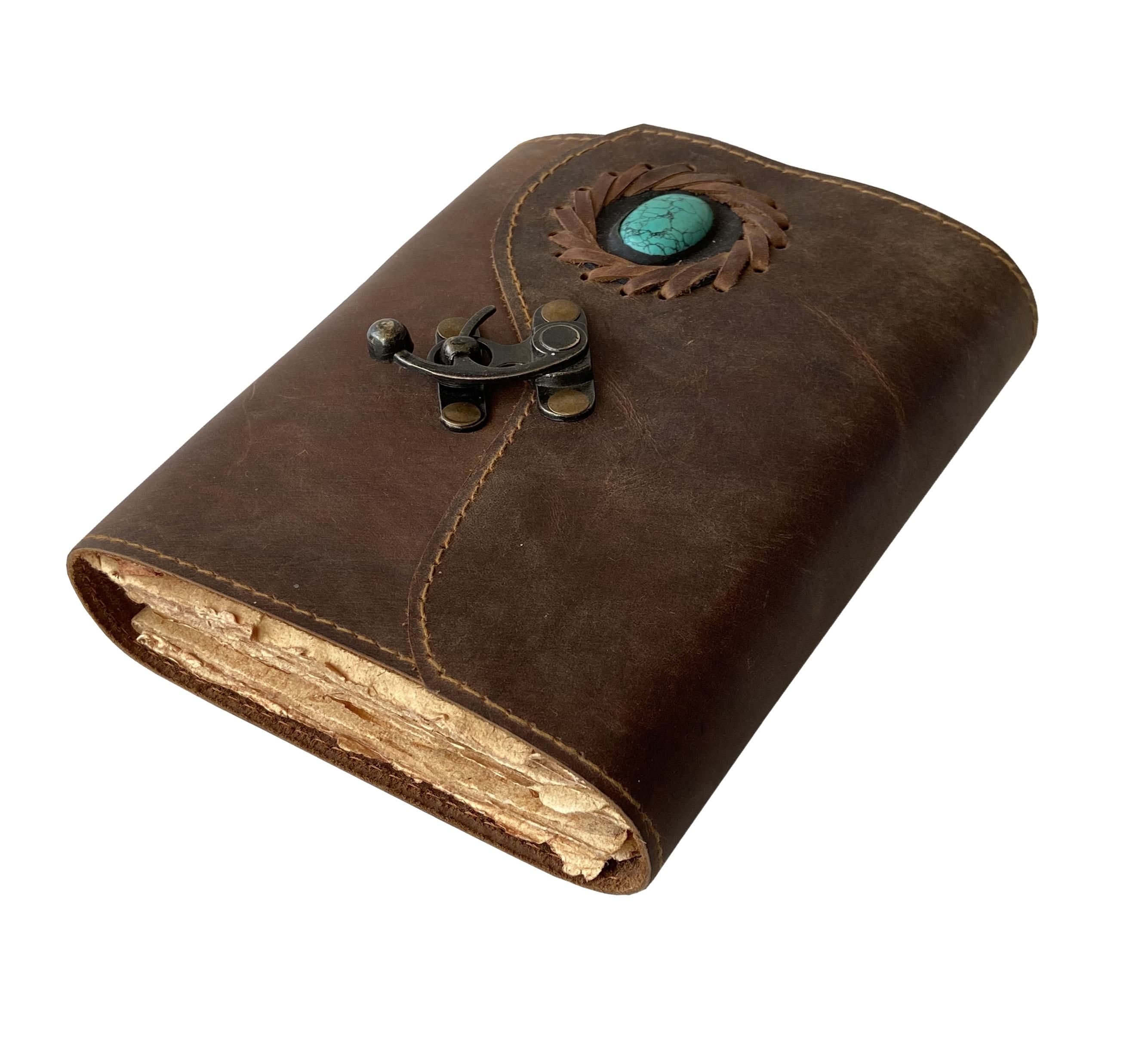 สีน้ำตาล