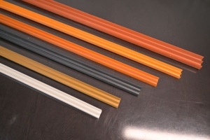 Perfil de PVC en Forma de E de la Mejor Calidad, Resistente a Químicos y a la Corrosión, para Enmarcado de Paneles y Protección de Bordes - Product Image 5