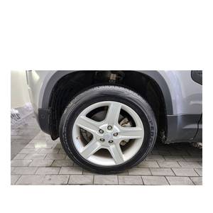 Land Rover Defender 110 D240 SE modèle décembre 2020 avec 94 698 km, boîte de vitesses automatique, carburant diesel, direction à gauche - Product Image 5