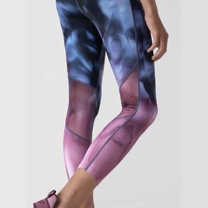 Conjunto de Yoga de 2 Piezas con Logotipo Personalizado, Precio al por Mayor, Cintura Alta, Cuello Redondo, Spandex/Poliéster, Leggings de Moda para Mujer con Efecto Levanta Glúteos - Product Image 4