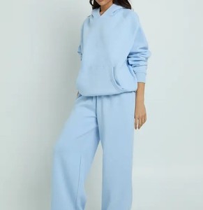 Conjunto de Sudadera de Cuello Redondo y Pantalones Relajados para Mujer, Fabricante de Ropa al por Mayor con Logotipo Personalizado OEM/ODM y Marca Privada - Product Image 1