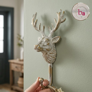 Gancho de Pared Vintage con Diseño de Reno Blanco, de Hierro Fundido, Ajustable, Ecológico, Duradero, Gancho Individual para Ropa - Product Image 1