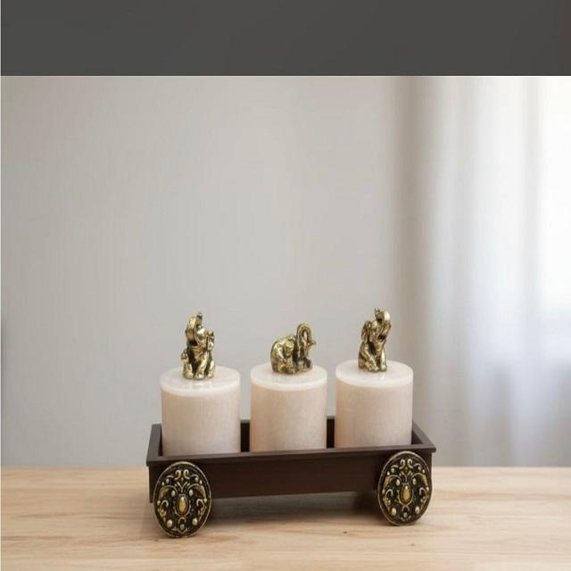 เช่นเดียวกับภาพ