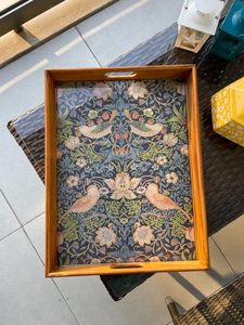 Plateau en bois William Morris avec poignées, plateau de service, cadeau pour elle, plateau à thé, plateau décoratif, cadeau de pendaison de crémaillère - Product Image 2