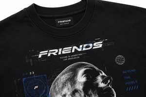 T-shirt noir pour homme, coupe classique, avec impression photo, style streetwear, col rond, manches courtes, 100% coton, design léger et écologique - Product Image 2