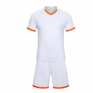 Uniformes de Fútbol Personalizables de Secado Rápido y Transpirables en Todos los Colores Sólidos para Entrenamiento de Equipos - Alta Calidad - Product Image 3