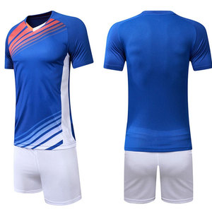 Uniformes de football en gros pour équipes, vêtements de sport, maillots de football personnalisés en polyester sublimé pour hommes - Product Image 4