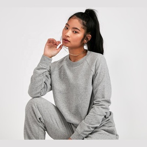 Sudadera de cuello redondo para mujer OEM ODM, a la moda, holgada, de algodón y forro polar, para invierno, estilo casual diario, venta al por mayor - Product Image 1