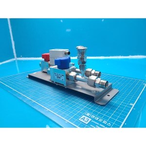 AMAT PF2W720T-04-27 + INA-24-63-P4RD + INA-24-59-04BU ชุดเซ็นเซอร์วัดการไหลแบบดิจิตอล ใช้ตามสภาพเดิม อุปกรณ์เซมิคอนดักเตอร์รุ่นเก่า P - Product Image 3