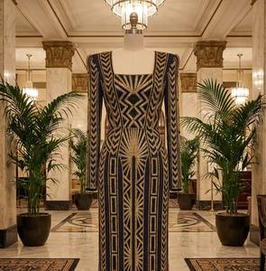 ผู้ผลิตชุดราตรีสั่งตัดระดับไฮเอนด์ ชุดเดรสทรงเมอร์เมดแขนยาวประดับเลื่อมทองหรูหราสำหรับผู้หญิงไซส์พลัส - Product Image 1